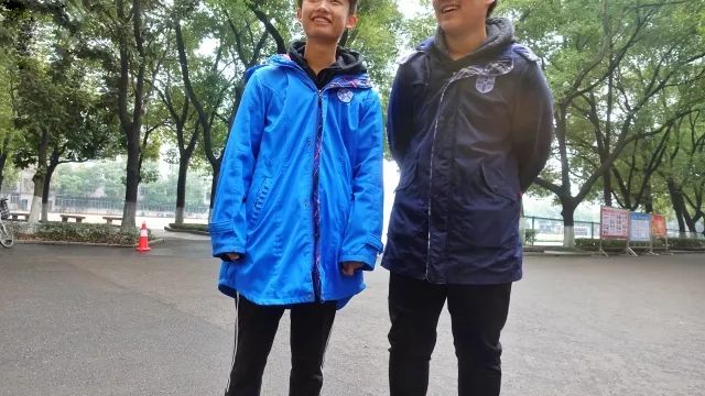 宜昌高中校服大全,宜昌哪个高中校服是红灰秋季校服