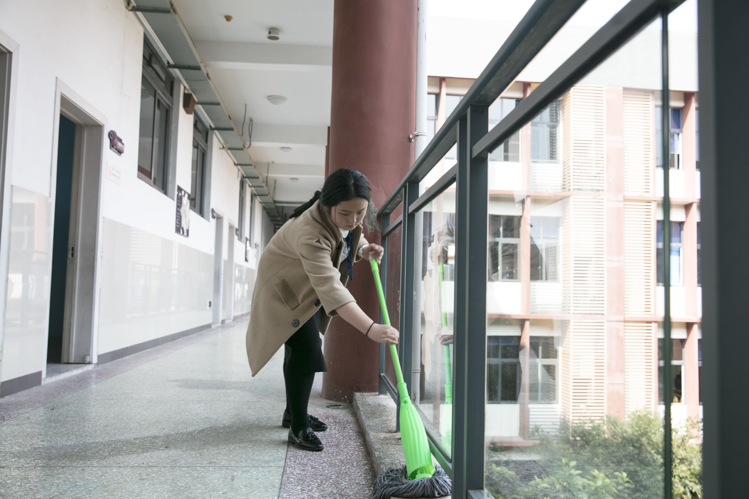 小学生学校大扫除感受和收获简短,小学生大扫除怎样来安排