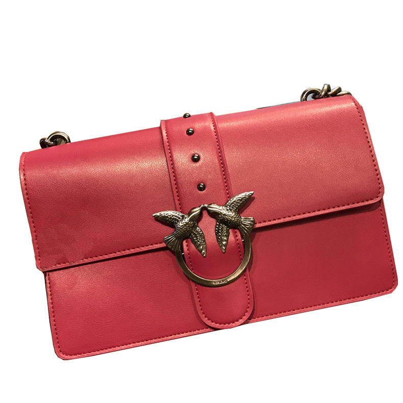 最近火爆的网红包包百搭,那些不输大牌的小众包包