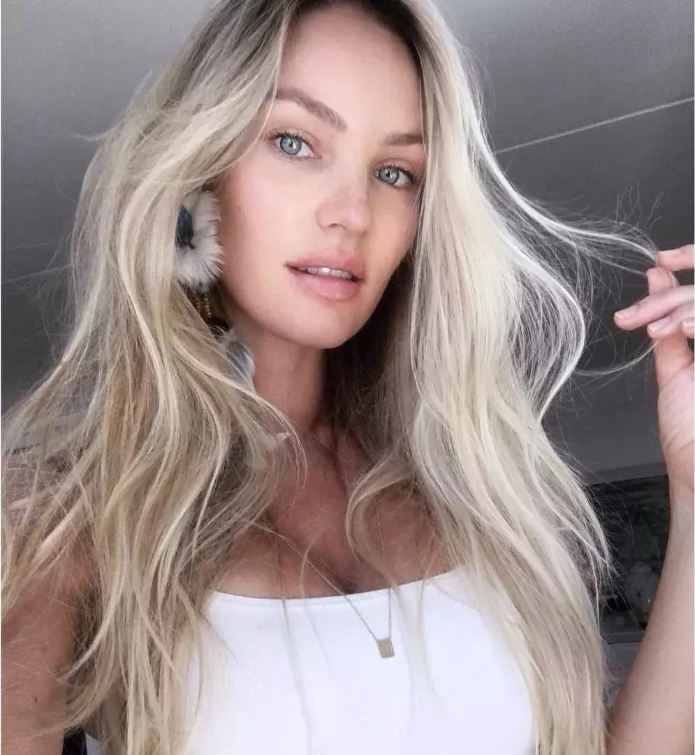 教你一招简单拍出漂亮的自拍照,如何拍出好看的自拍照