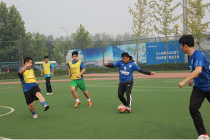 雷米特,雷米特足球联赛