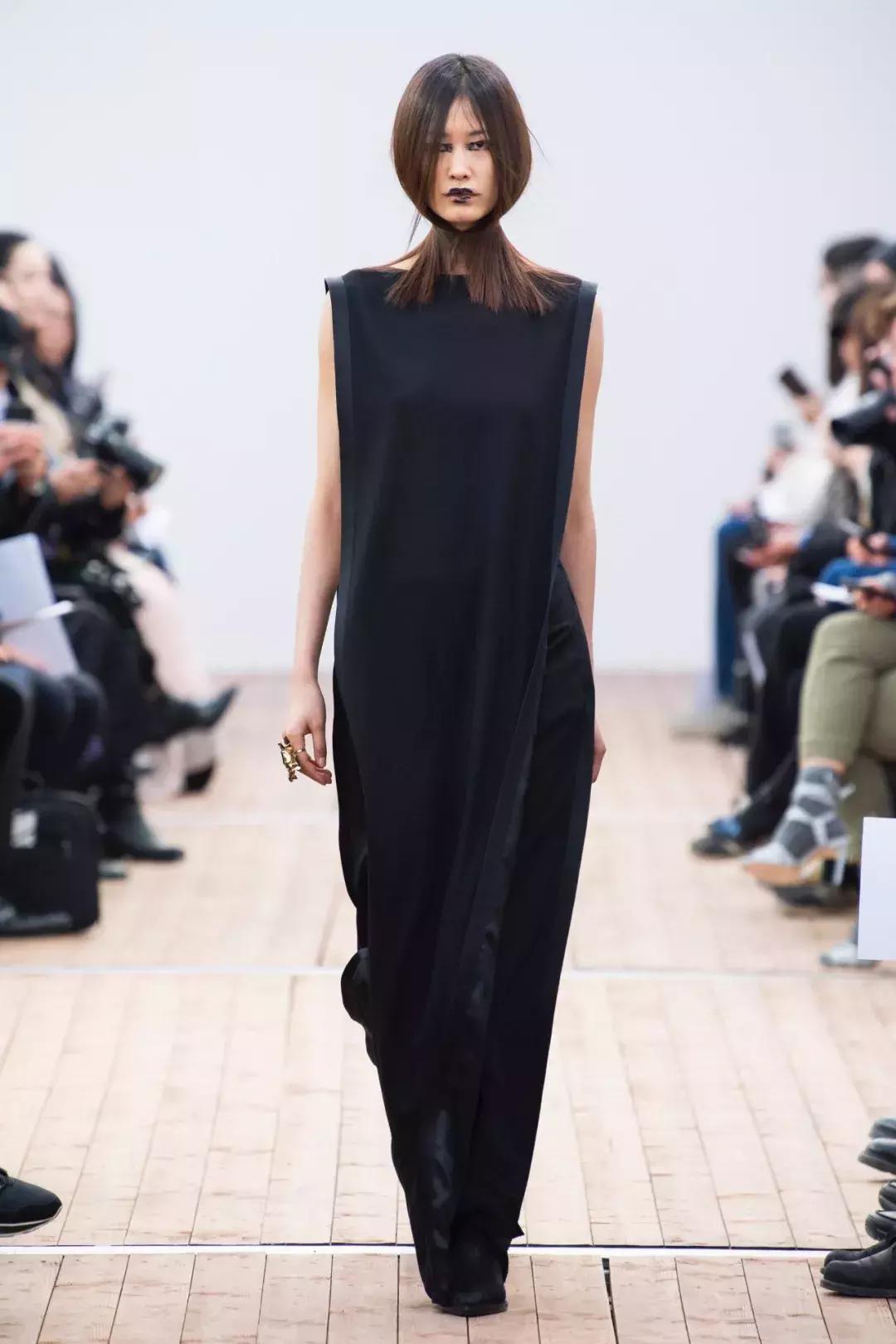 刘雯奚梦瑶最新消息,模特刘雯一天三餐