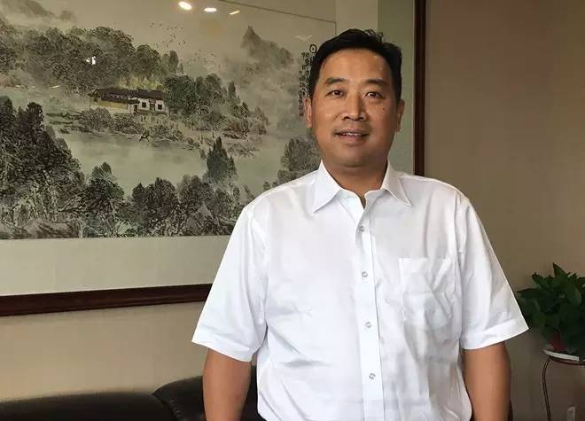 唐学斌：彩生活的颠覆与解构