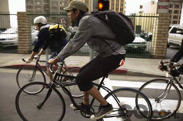 骑行自行车对人身体健康的优缺点,天天骑自行车有什么好处和坏处