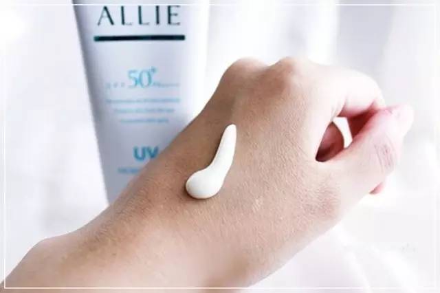 allie和安耐晒哪个好,allie防晒霜和安耐晒啫喱