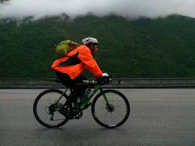 八天川藏最好纪录,川藏挑战8天距离