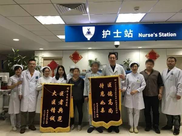 致敬医者为生命护航感动瞬间,医务人员抢救生命感言