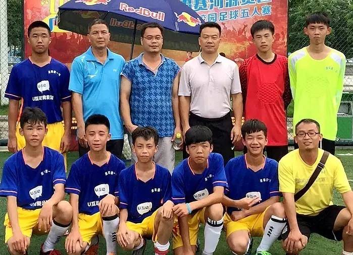 一脚踢到世界杯,一脚踢出世界波足球小将