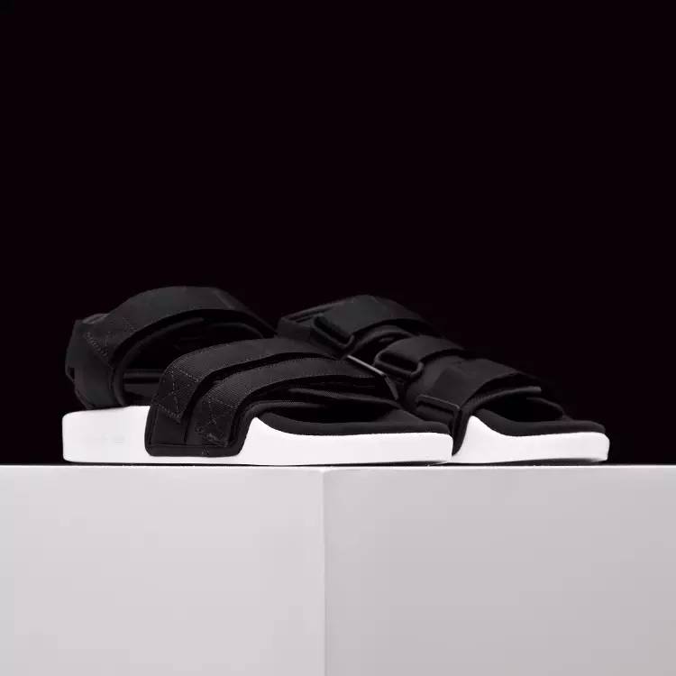 夏季女凉鞋推荐潮牌,潮女凉鞋