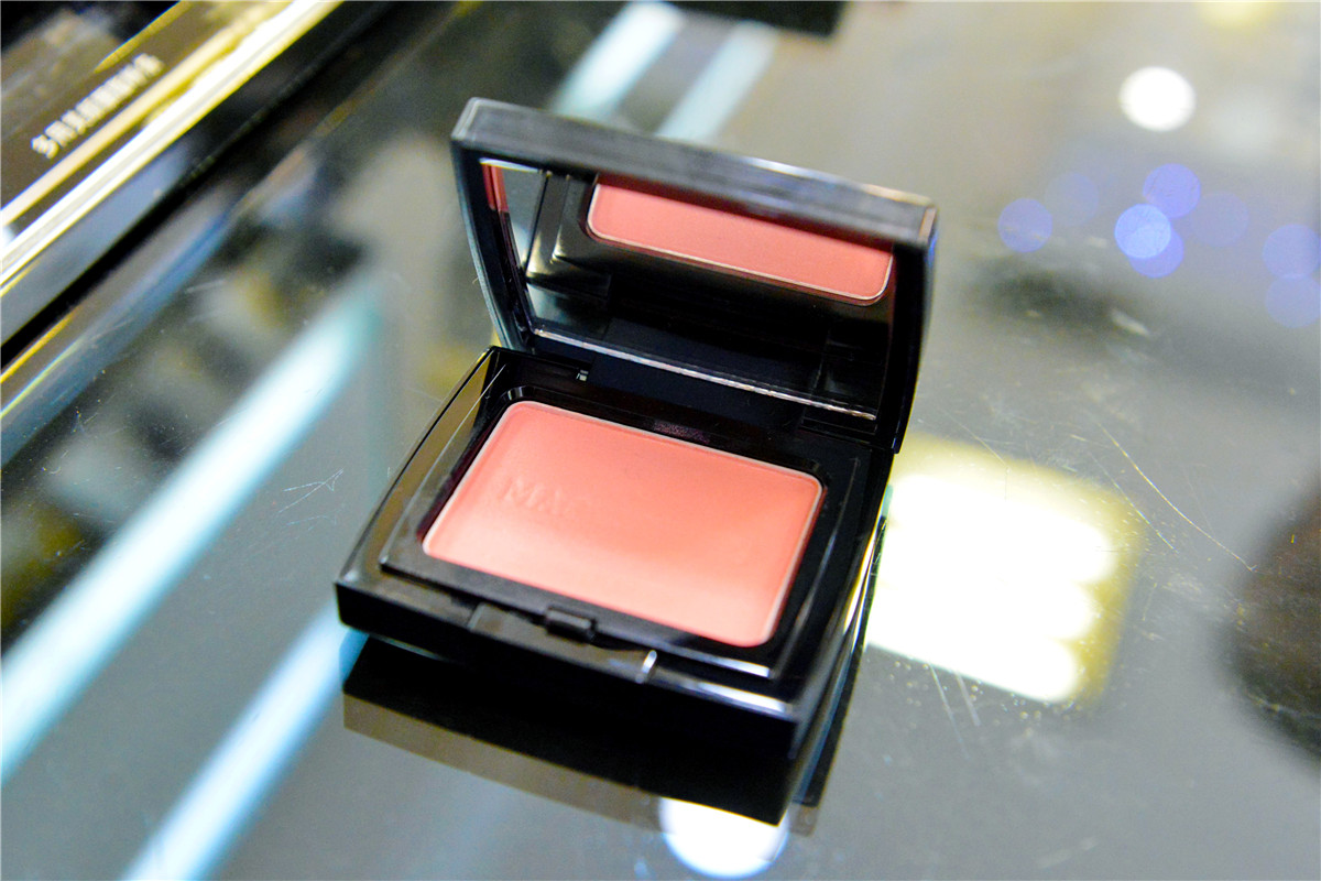 重庆解放碑街拍摄影馆,解放碑每天美女街拍时间