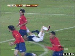 奥斯卡假摔足球,足球场上那些影帝级的神级假摔