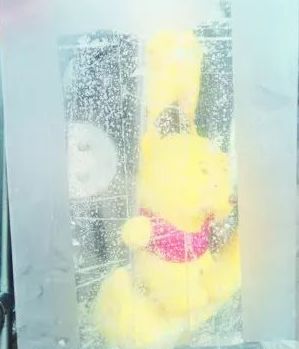 为什么油能让纸透明,为什么油滴到纸上纸会变透明