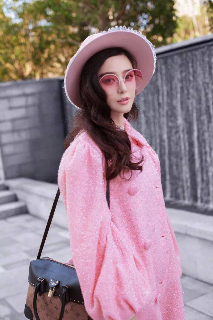 范冰冰卖化妆品,范冰冰金稻美容仪