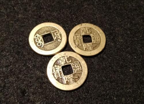 六爻装爻,水雷屯卦六爻