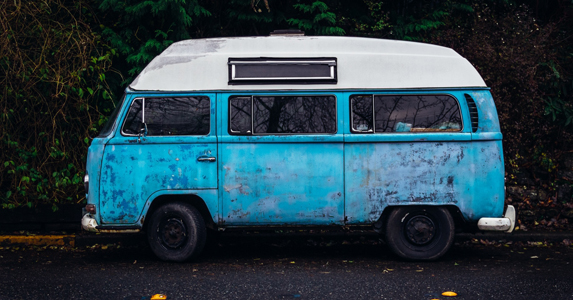 老婆离奇失踪找到了,女子神秘失踪男友出门抛尸