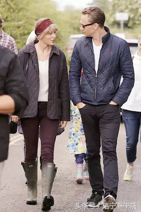 霉霉和她的现任男朋友谈多久了,霉霉与新男友甜蜜牵手超恩爱