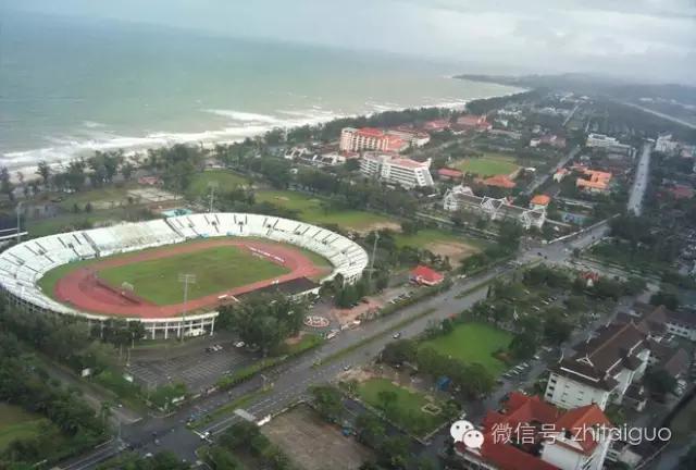 找个球场打球,找一个地方打球