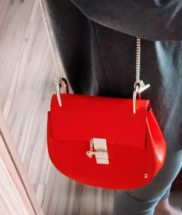 大牌包包有哪些实用耐背的,撞包的原因