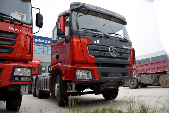 陕汽德龙x3000最新款自卸,陕汽德龙x3000s最新款460马力图片