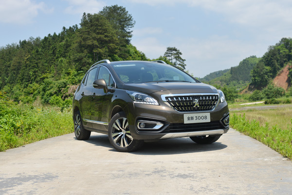 试驾新东风标致3008:首次搭载ADAS是一种怎样的体验?