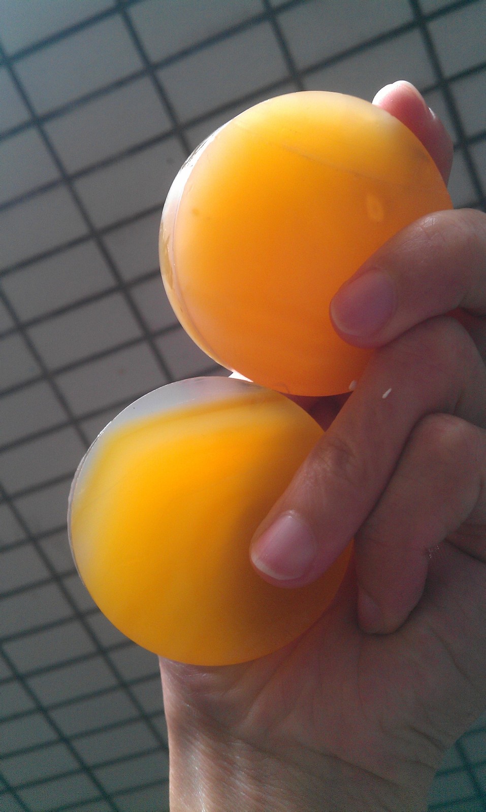 天气太干燥怎么办,玉缺水后会是什么样