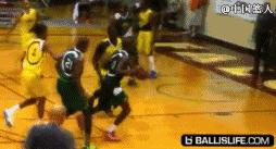 背后运球教学新手小学生,实战背后运球过人教学