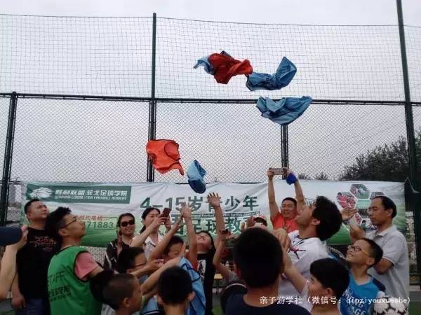 足球少儿体验课,成都菲戈足球学院暑期