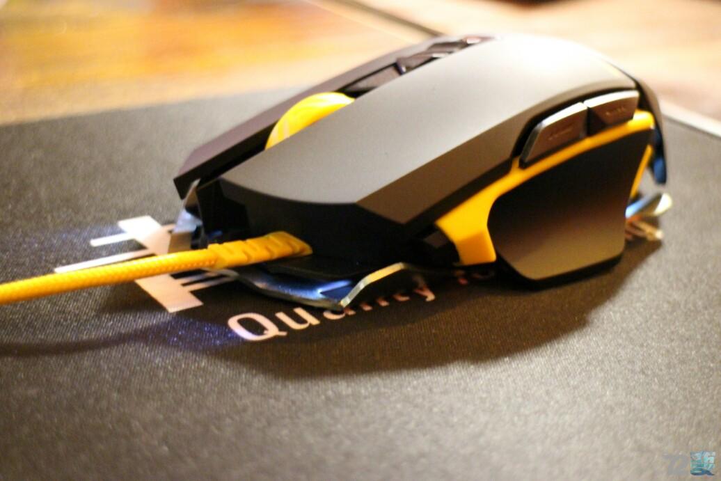 手心里的超跑——贱驴325游戏鼠标使用体验