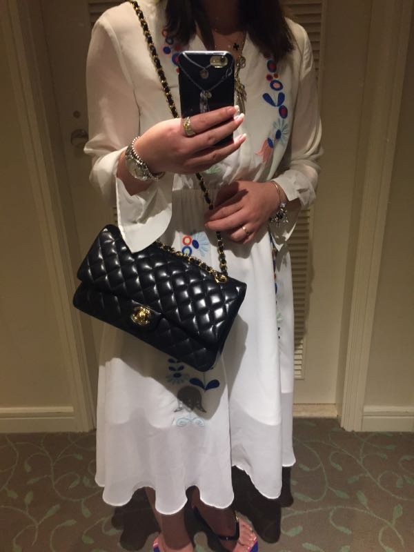 天哪！这么多杂志上看到的大牌热门包，她居然都有！羡慕！