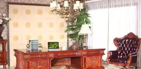 顶级奢华欧式红木家具装修搭配,灰色配欧式红木家具的装修风格