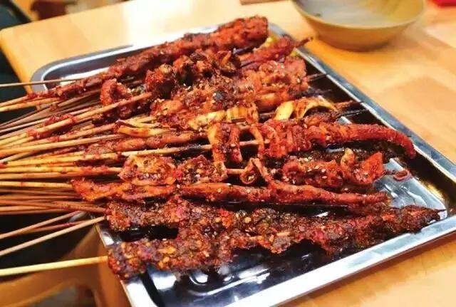 对不起，在重庆做一枚吃货点儿都不幸福！