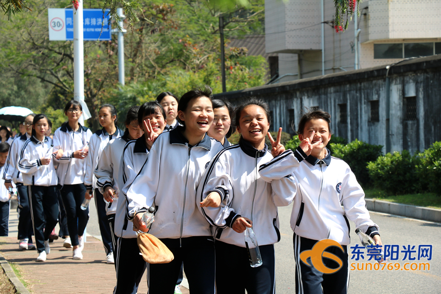 东莞粤华学校初中公办班成绩,东莞市粤华学校升学率