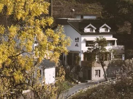 西湖边住宿民宿复式推荐,西湖边民宿四十元一天