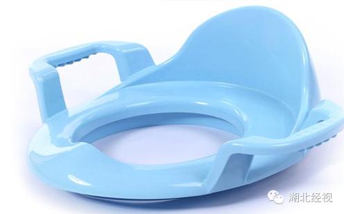 孩子屁股反复长硬疙瘩红肿,小孩屁股上红色脓包