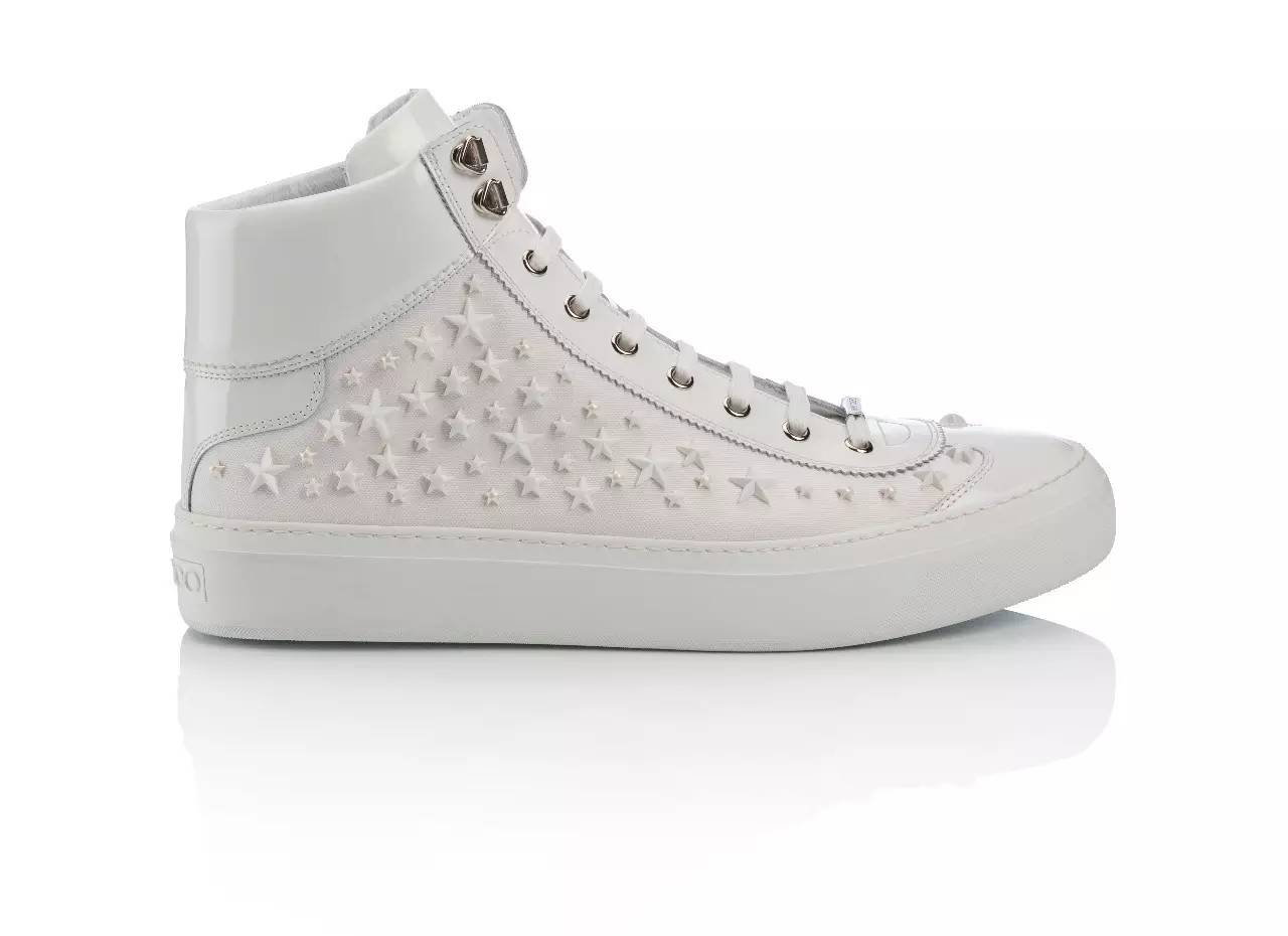 想买一个便宜又好看的鞋,想买一双好看的鞋子