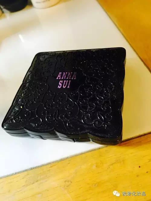 油皮痘肌适合的护肤品牌子,混油皮痘肌适用的护肤品推荐