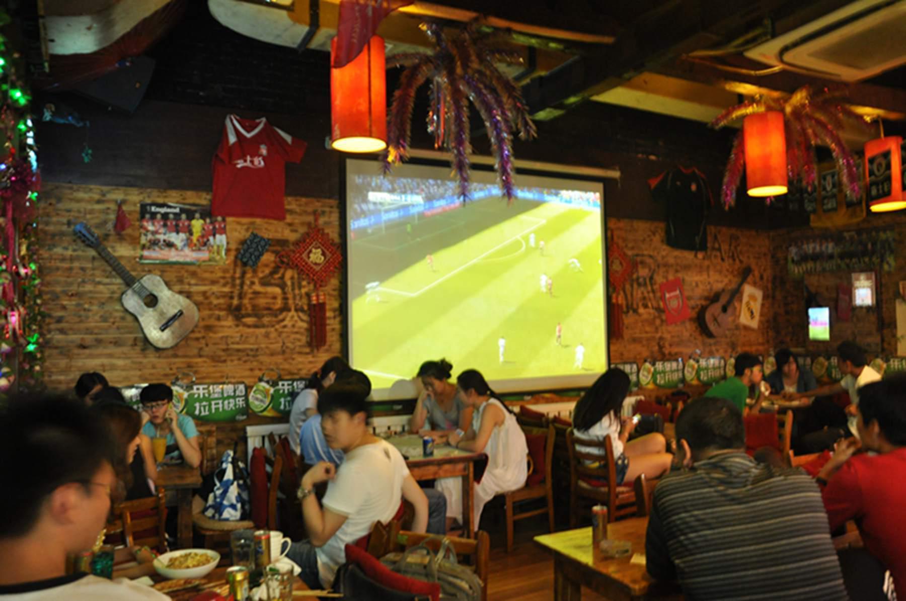 夏天清远漂流视频,清远漂流夏日好去处