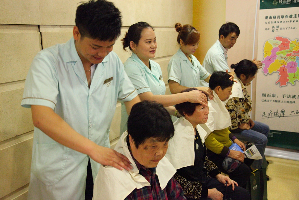 推拿便秘小儿,小儿便秘中医专家