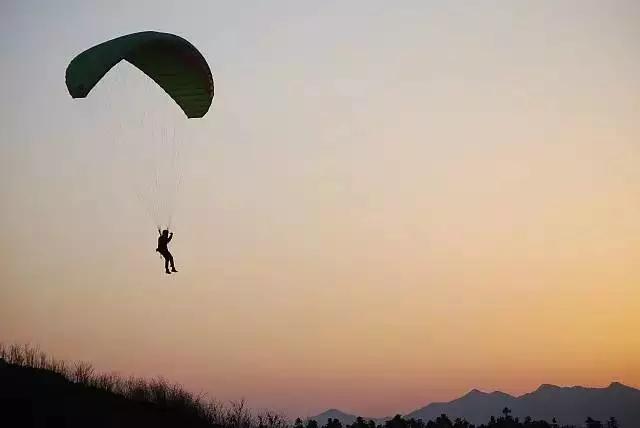 苏州吴江高铁最新消息,吴江桃源湖苏沪高铁