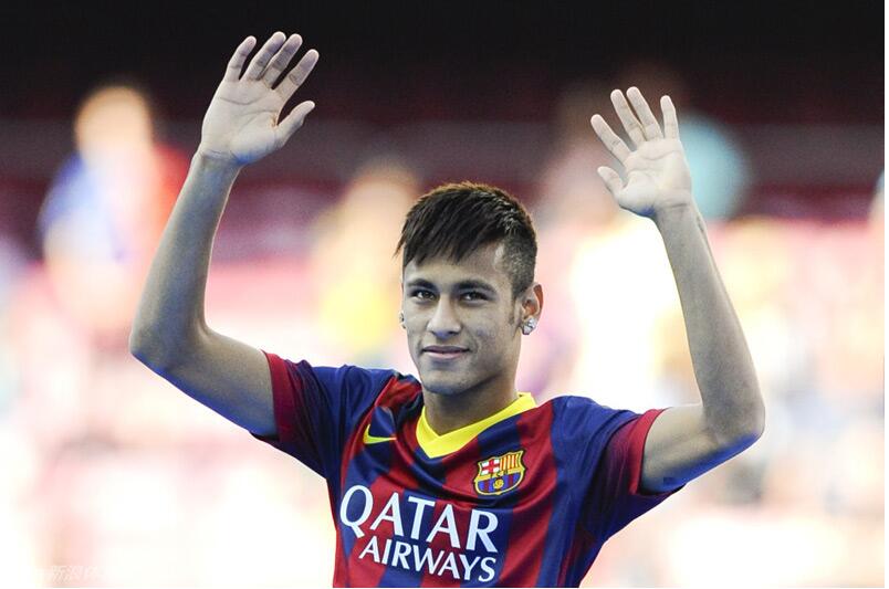 足球明星穿的篮球鞋,足球明星专属鞋