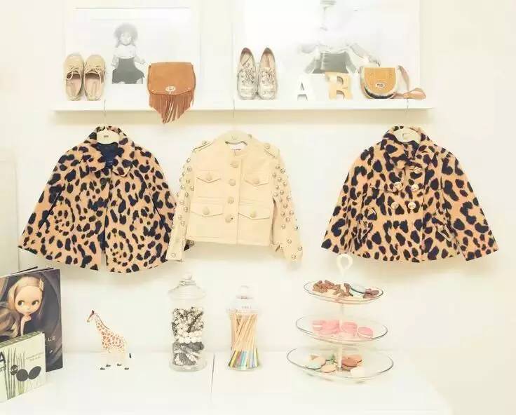 你5岁还在吃土，她已经坐拥半个时尚圈