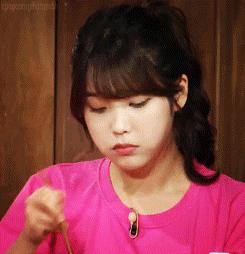 韩国潮*妞小**“IU”皮肤美爆天，迷倒大叔男友，国民妹妹无敌！