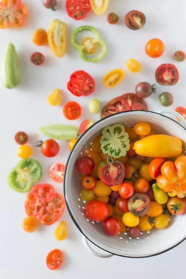 这个男孩子回家租了快地，过起了归园田居的日子