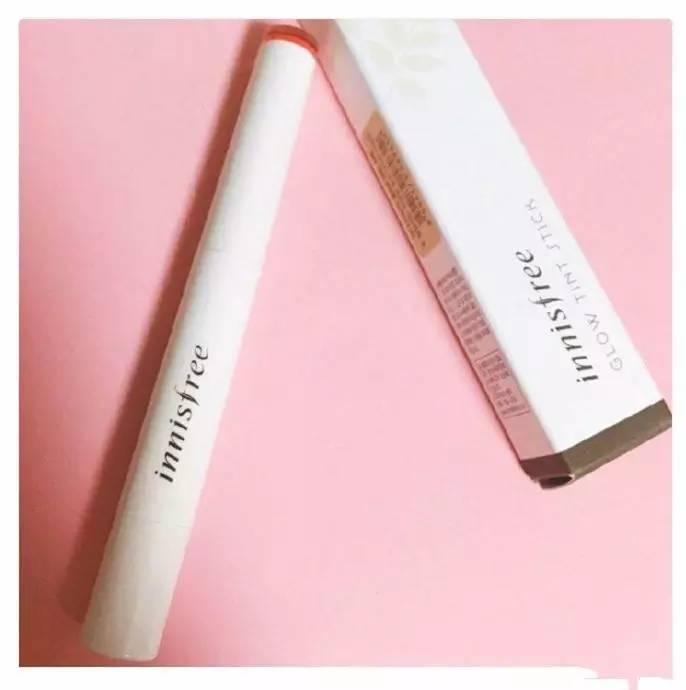 吃土少女最爱的显白口红,复古吃土色口红的图片