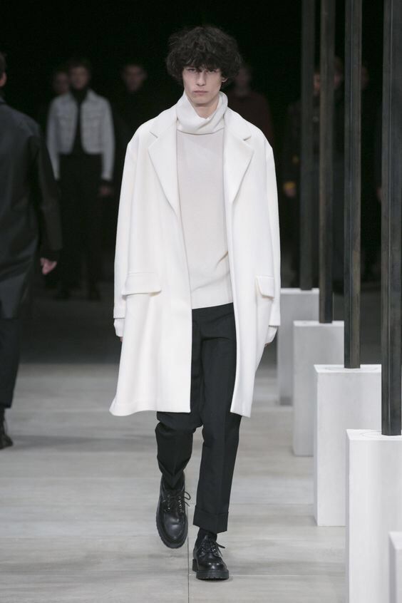 法式不羁形象的SandroHomme2016男士秋冬时装秀