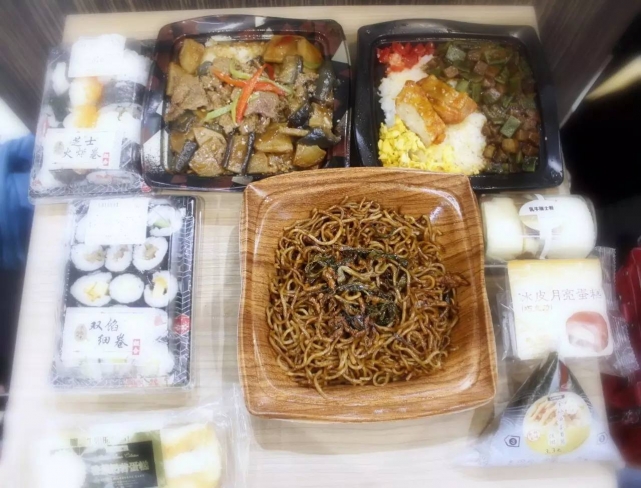 武汉罗森便利店有几家,武汉有没有罗森便利店