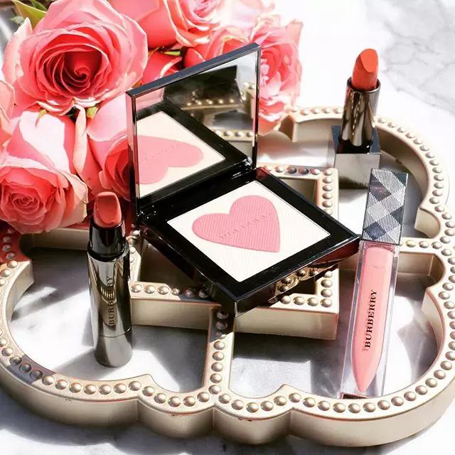 2018夏季彩妆流行趋势,2016年最火彩妆