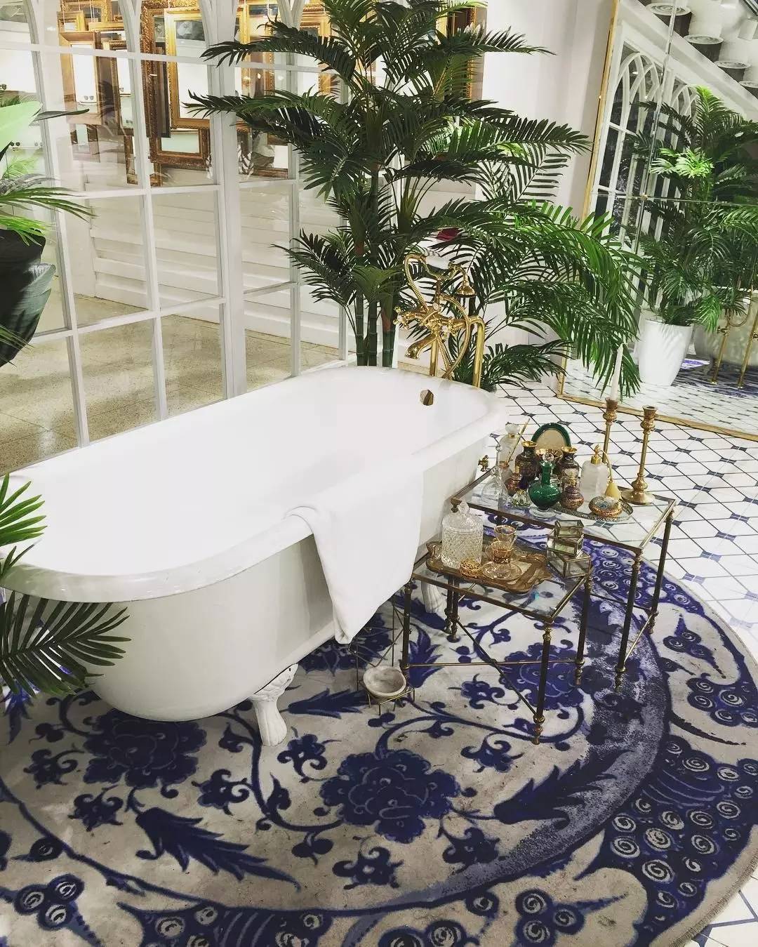 为什么不能买便宜的墨镜,一般墨镜买多少钱的就够了