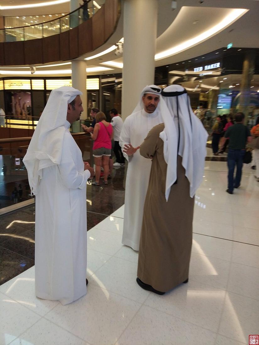 迪拜哈利法塔电梯速度,迪拜最高大楼哈利法塔