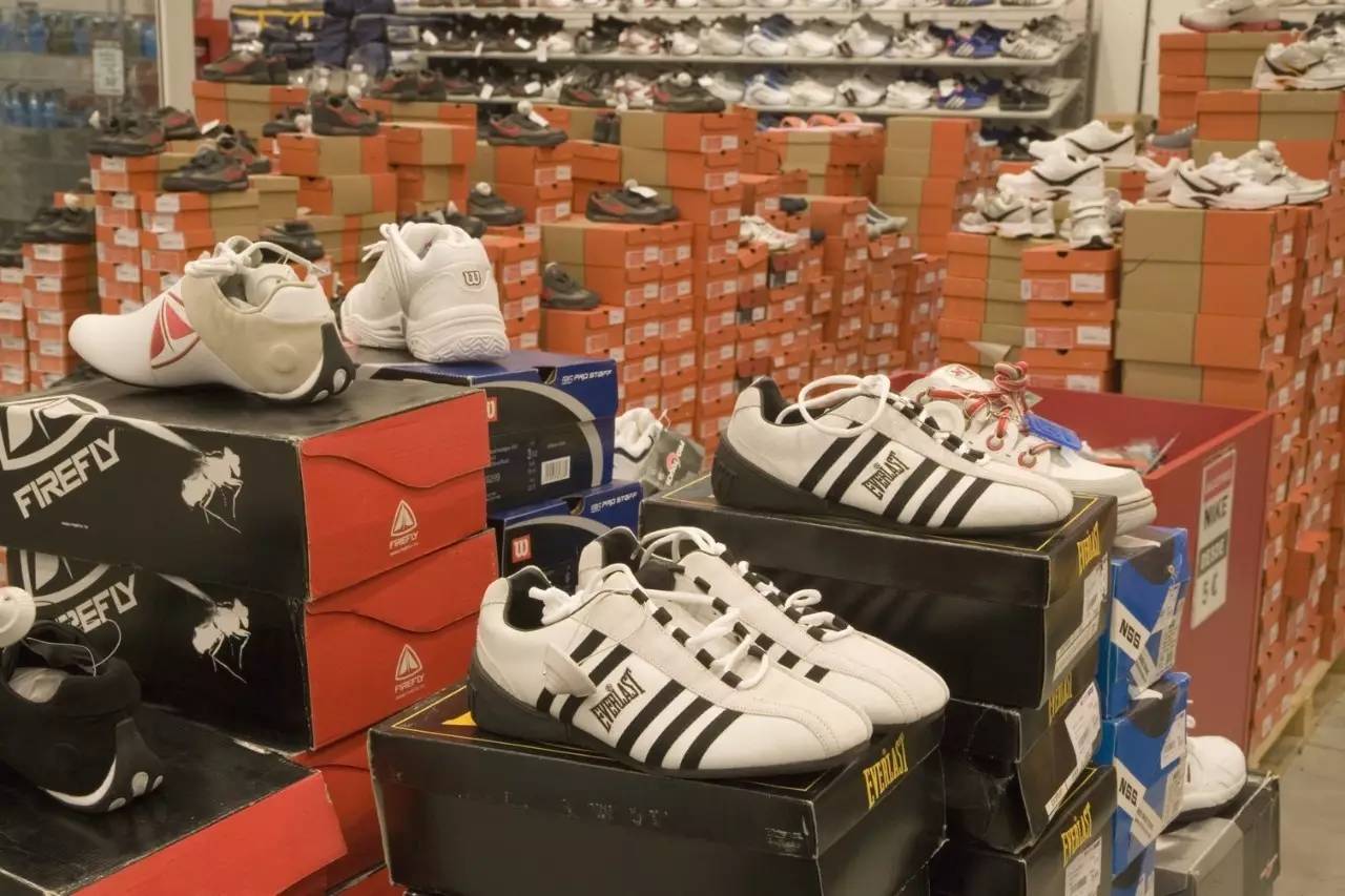 扫货派、期货派、口贩子，他们凭什么立足淘宝？